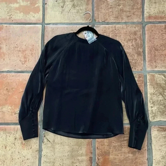NEW ✨ EXPRESS Black XS Long Sleeve Blouse MSRP$50 - Picture 1 of 11